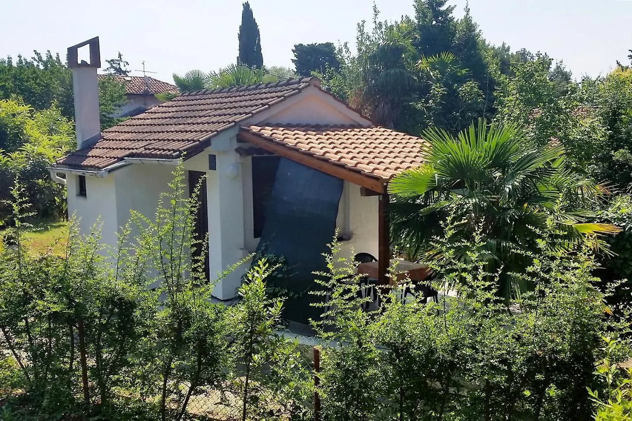 Seaside Holiday House Umag - 7632 location